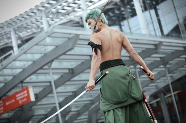 爱游戏官方网站|成都科华北路一西餐厅昨日起火波及二楼中餐馆厨房(图1) 爱游戏官方网站